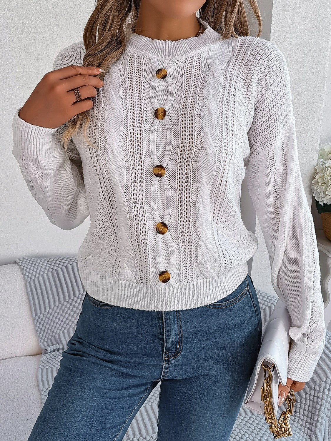 Alara | Knapperet Kabelstrikket Sweater