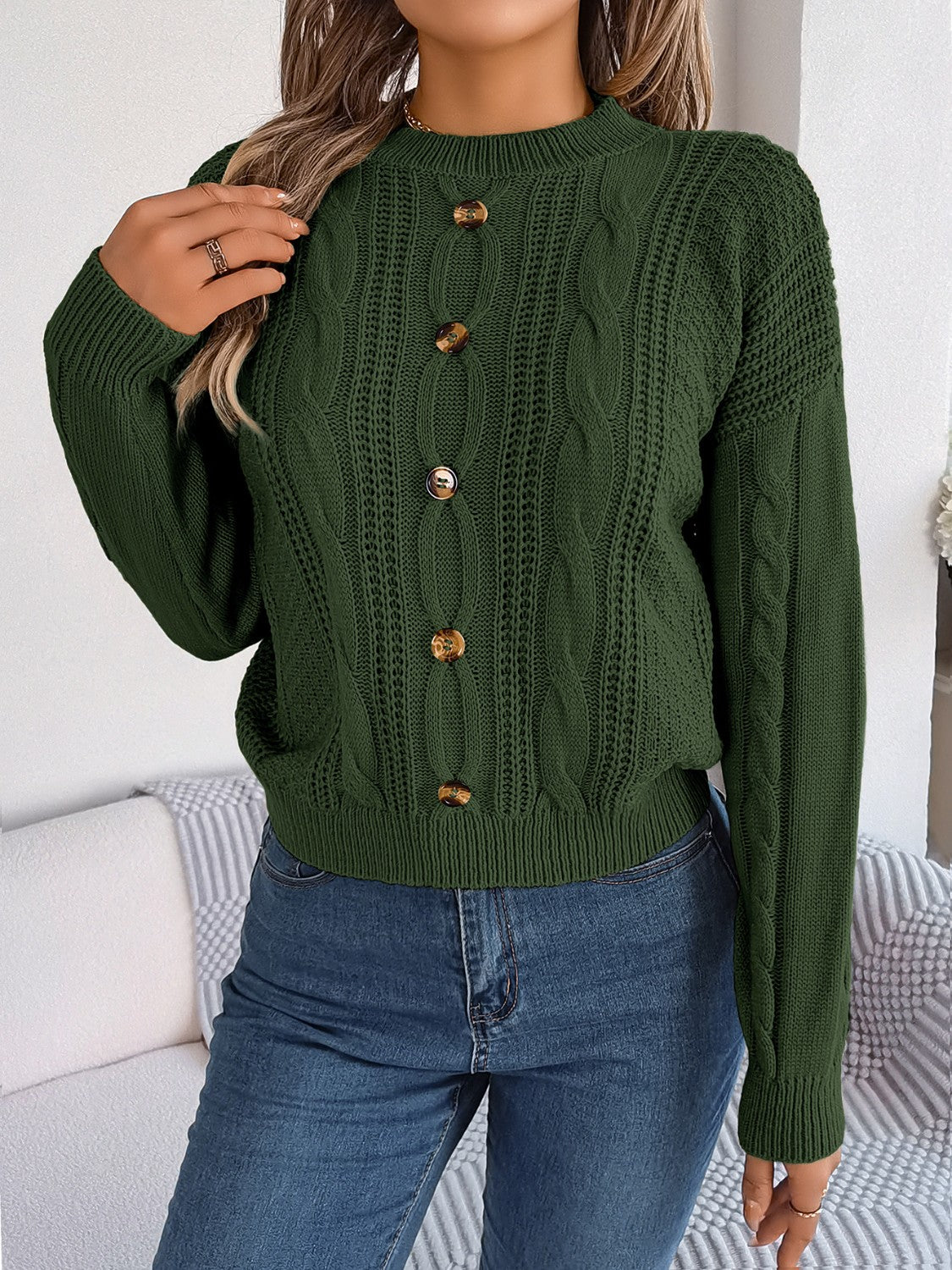 Alara | Knapperet Kabelstrikket Sweater