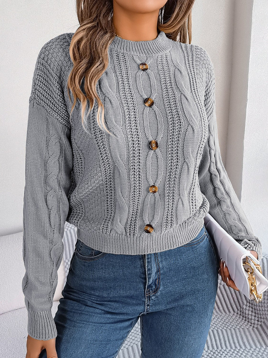 Alara | Knapperet Kabelstrikket Sweater